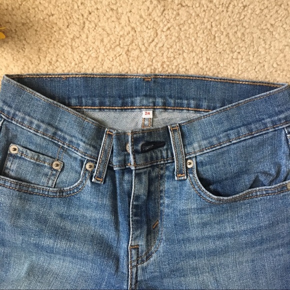 BRAND NWOT Levi’s Boy Shorts Mid Rise - Picture 4 of 4